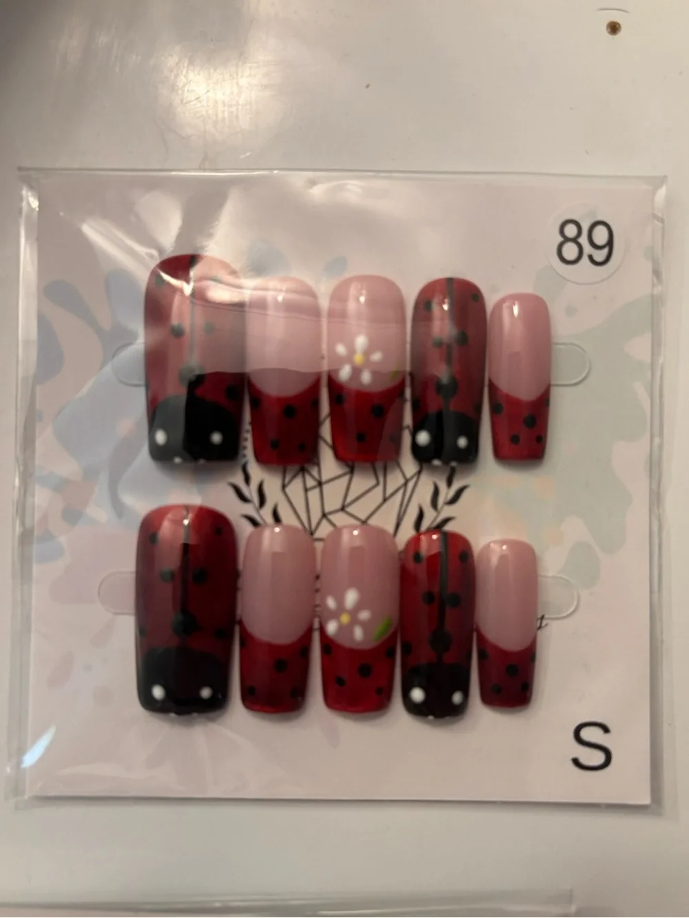 Ladybug Press on Nail Set in Red and Nude - set of 2
